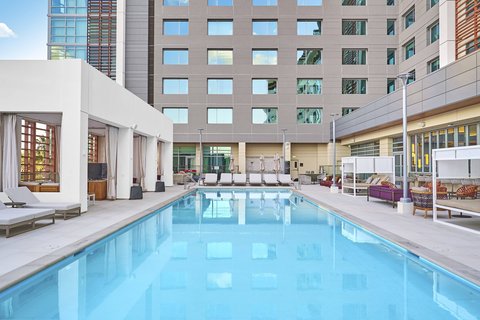 JW Marriott, Anaheim Resort pool area